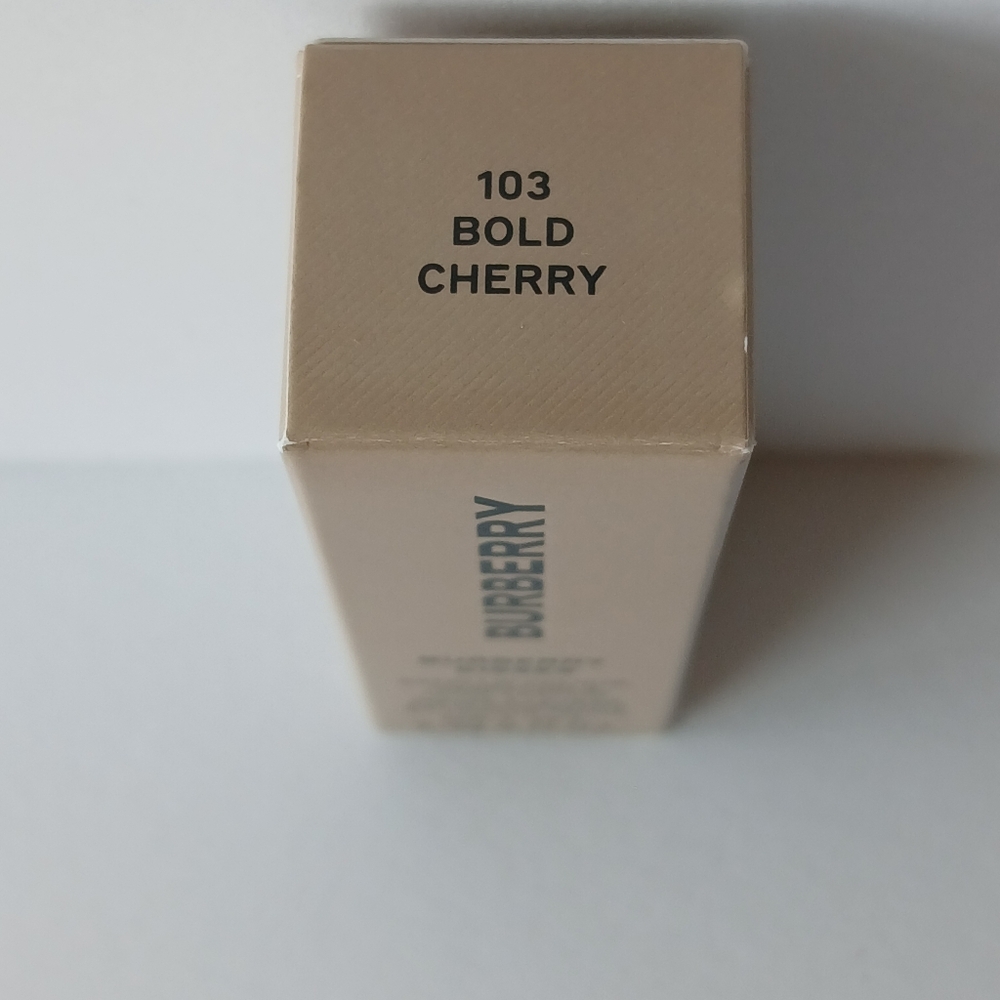 Burberry Kisses Satin Lip Colour 103 Bold Cherry 3.3 G | 0.11 OZ - Picture 7 of 11